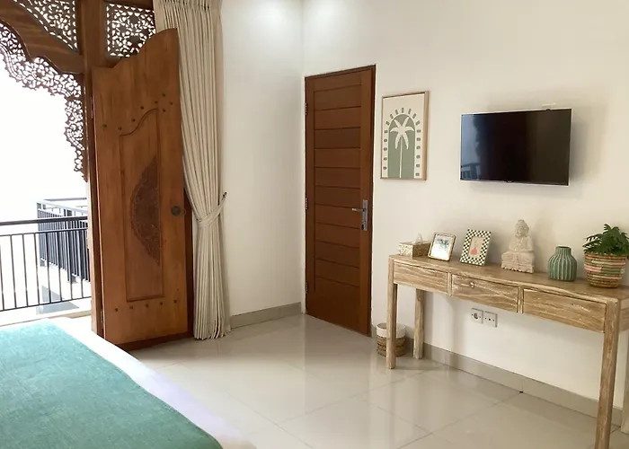 Lima * Seminyak