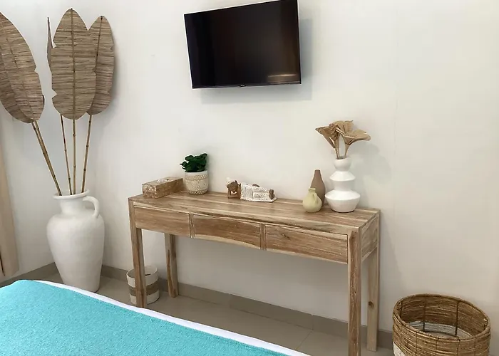 Lima Villa Seminyak