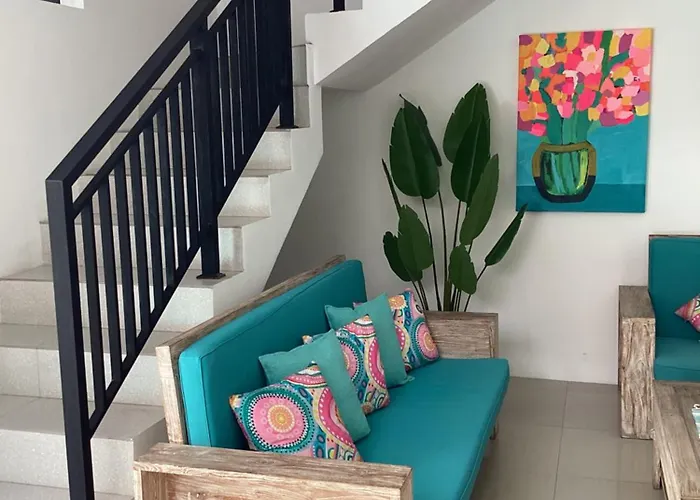 Lima Villa Seminyak